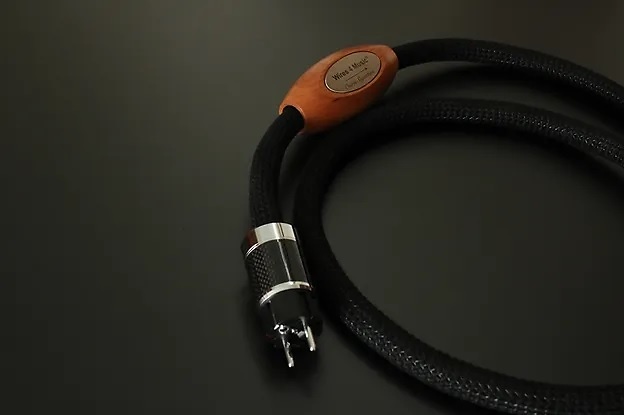 OSIRIS SIGNATURE Power Cord MK2 