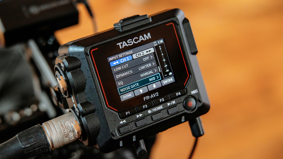 TASCAM FR-AV2 