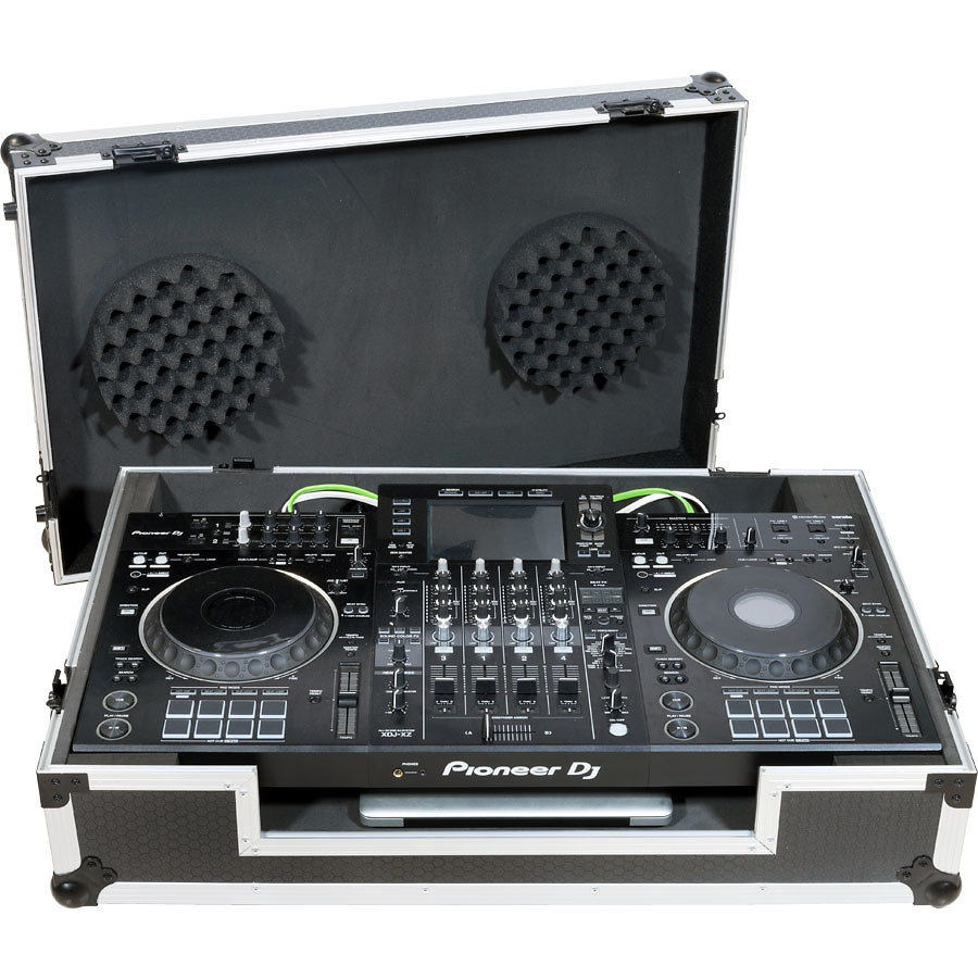 WMC-PROXDJXZ WMC-PROXDJXZ: Flight case Sistema DJ Todo en uno Pioneer® XDJ-XZ (Plata) Ruedas