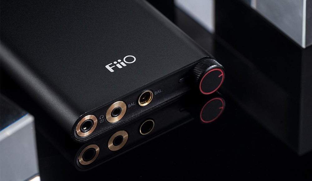 FiiO Q3, DAC-Amplificador Portátil